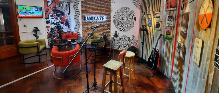 Vuelve Kamikaze con nuevo estudio y una grilla que promete revolucionar el mundo streaming